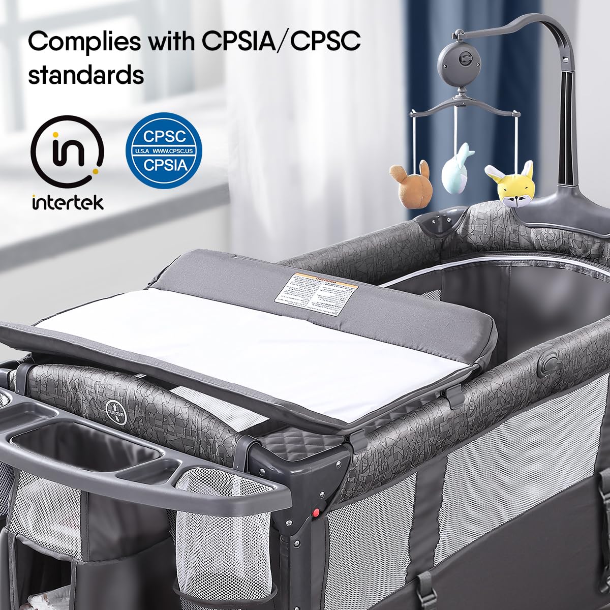 Baby Bassinet Bedside Crib V2869